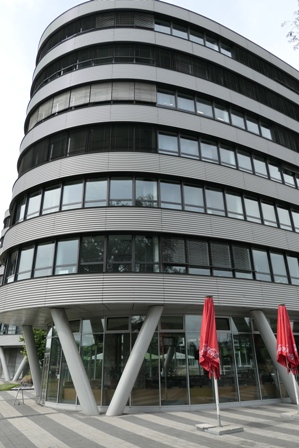 Bürohaus in Duisburg bewerten